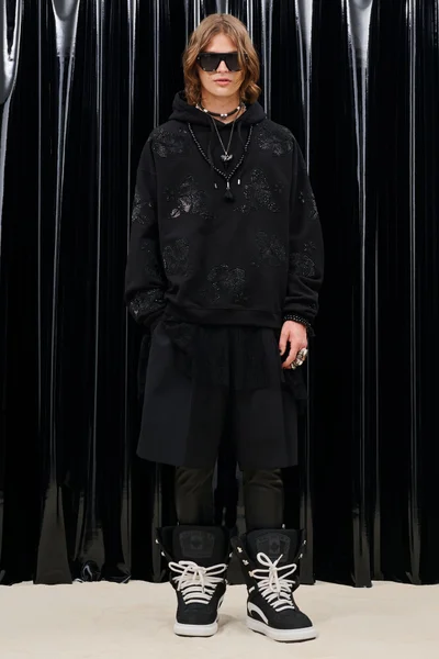 Look 30